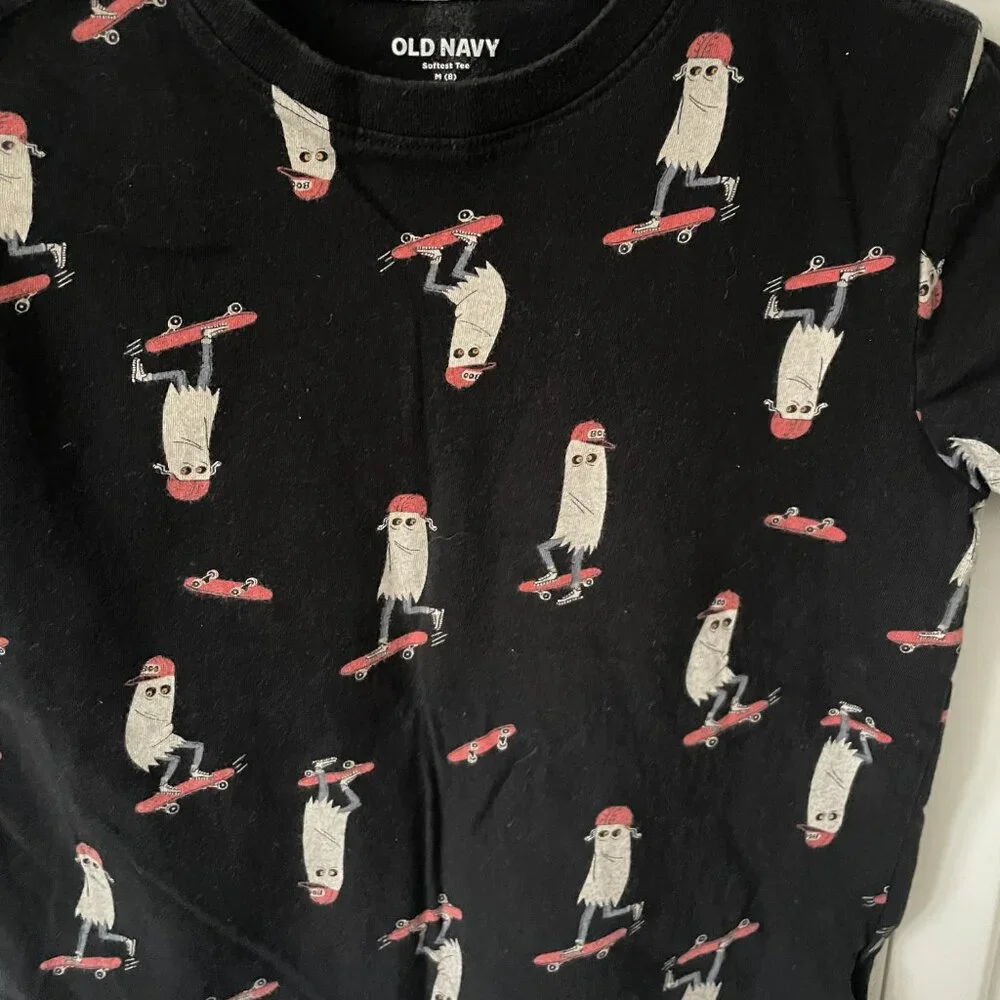 Old Navy Black Ghost Skateboard Graphic‎ Tee Shirt Halloween Skater Kids Size 8